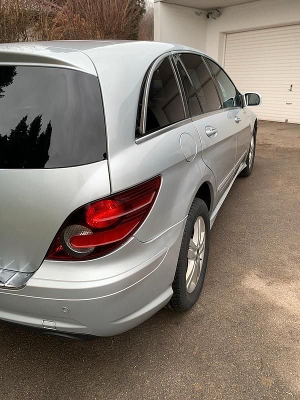 Second-hand Mercedes R280 2008 Argintiu Monovolum
