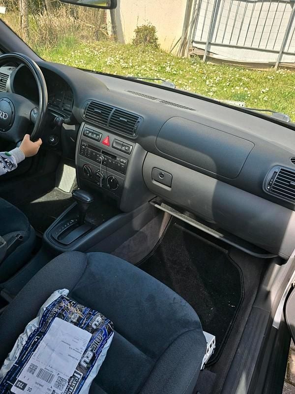Gebraucht Audi A3 110 PS (80 kW) 1999 Silber Kleinwagen