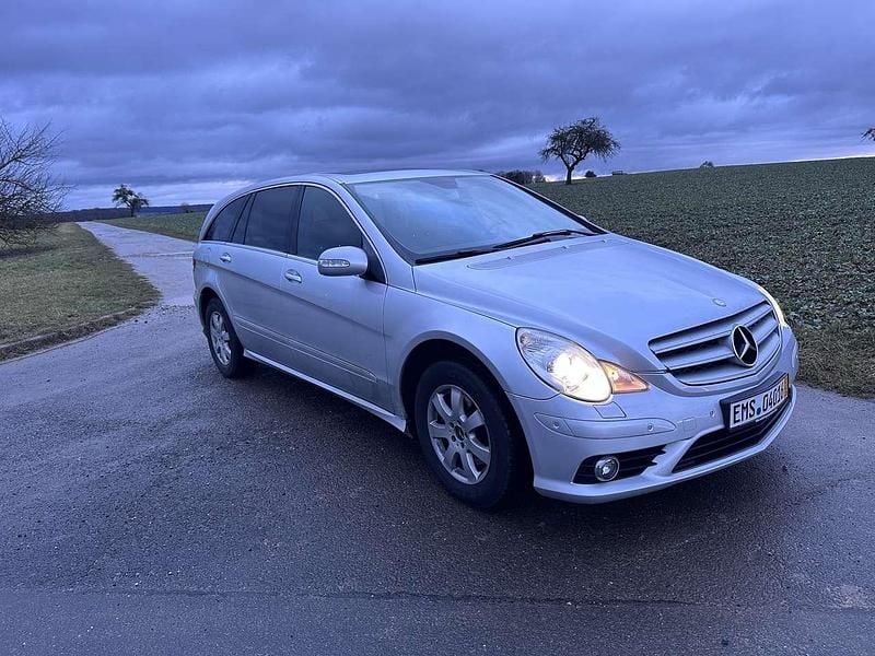Gebraucht Mercedes R280 231 PS (169 kW) 2007 Silber Van / Kleinbus