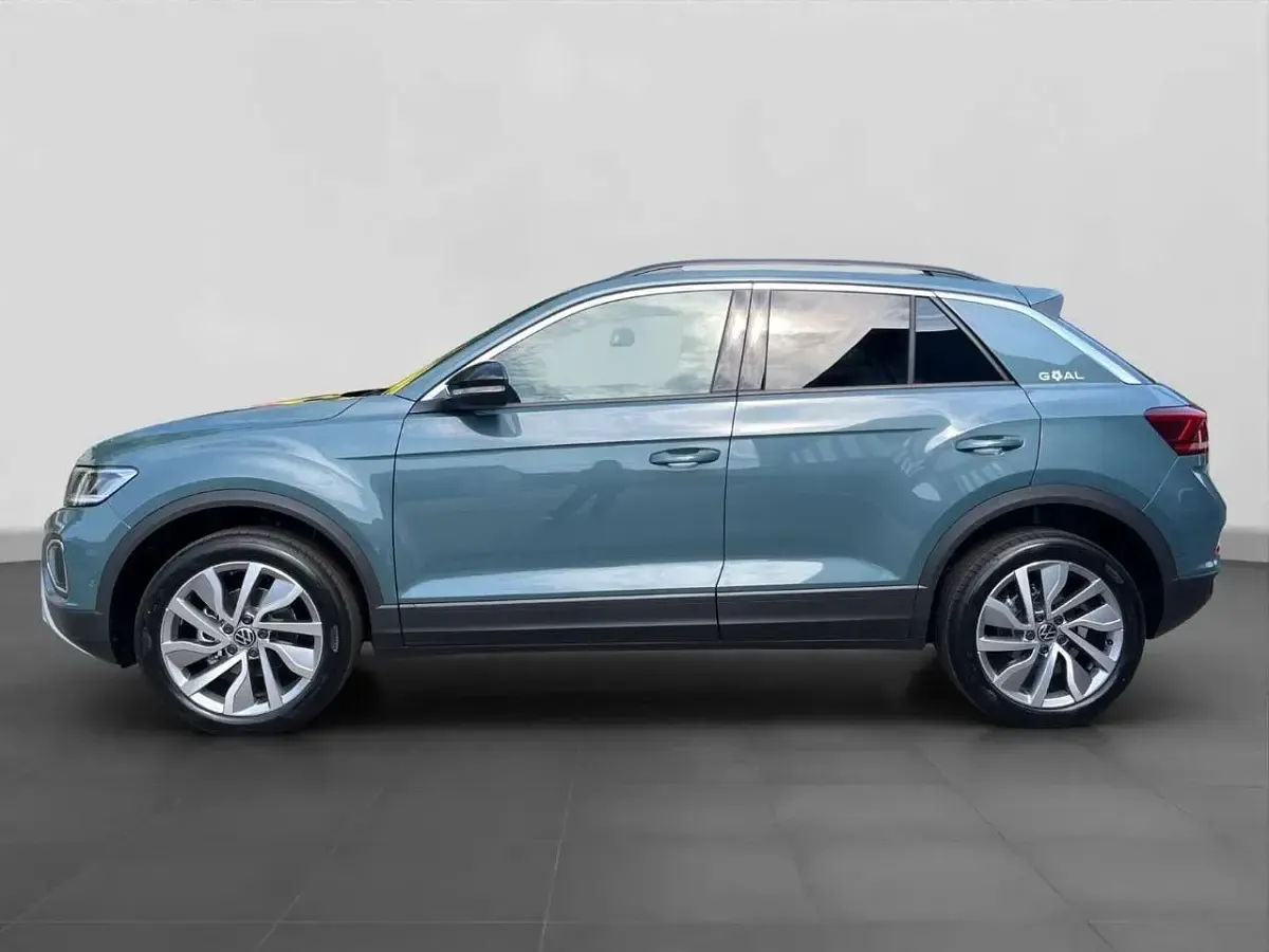Gebraucht VW T-Roc Goal 150 PS (110 kW) 2026 Blau SUV