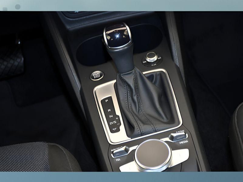 Gebraucht Audi Q2 190 PS (139 kW) 2023 Blau SUV