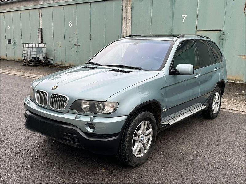 Grün Gebraucht 2002 BMW X5 Performance SUV | 3.800 € (Superpreis) - Bild 1/4