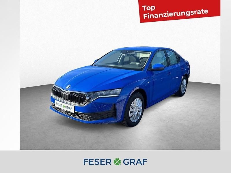 Energyblau Gebraucht 2025 Skoda Octavia Essence Limousine | 21.860 € (Superpreis) - Bild 1/4