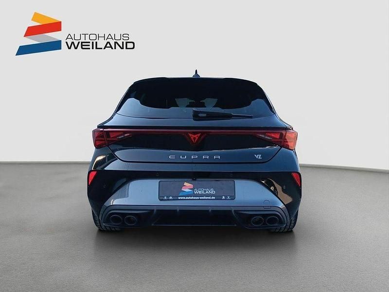 Gebraucht Cupra Leon VZ 300 PS (220 kW) 2025 Schwarz Limousine