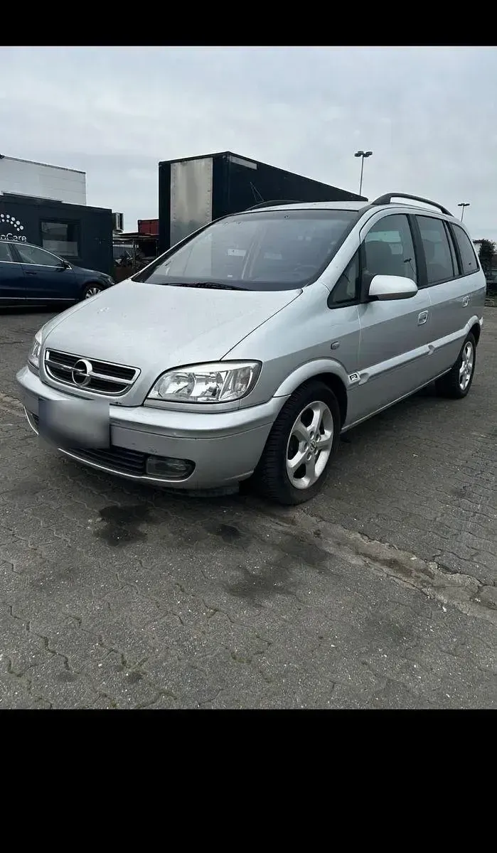 Gebraucht Opel Zafira 101 PS (74 kW) 2005 Silber Van / Kleinbus