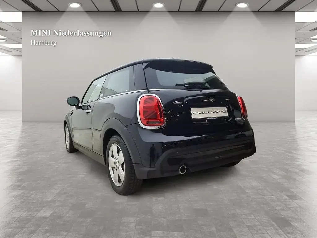 Używany Mini Cooper 136 KM (100 kW) 2023 Czarny Hatchback