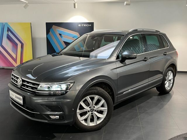 Grau Gebraucht 2020 VW Tiguan Highline SUV | 28.890 € (Fairer Preis) - Bild 1/4