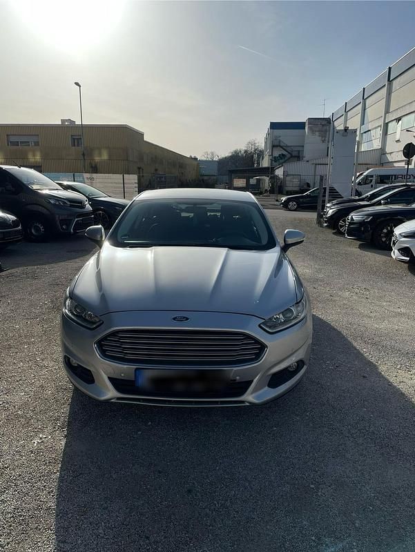 Gebraucht Ford Mondeo 150 PS (110 kW) 2017 Grau Limousine