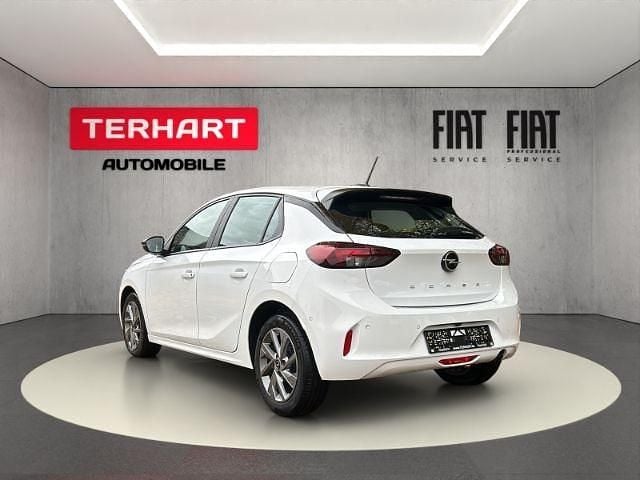 Gebraucht Opel Corsa Basis 101 PS (74 kW) 2024 Weiß Limousine