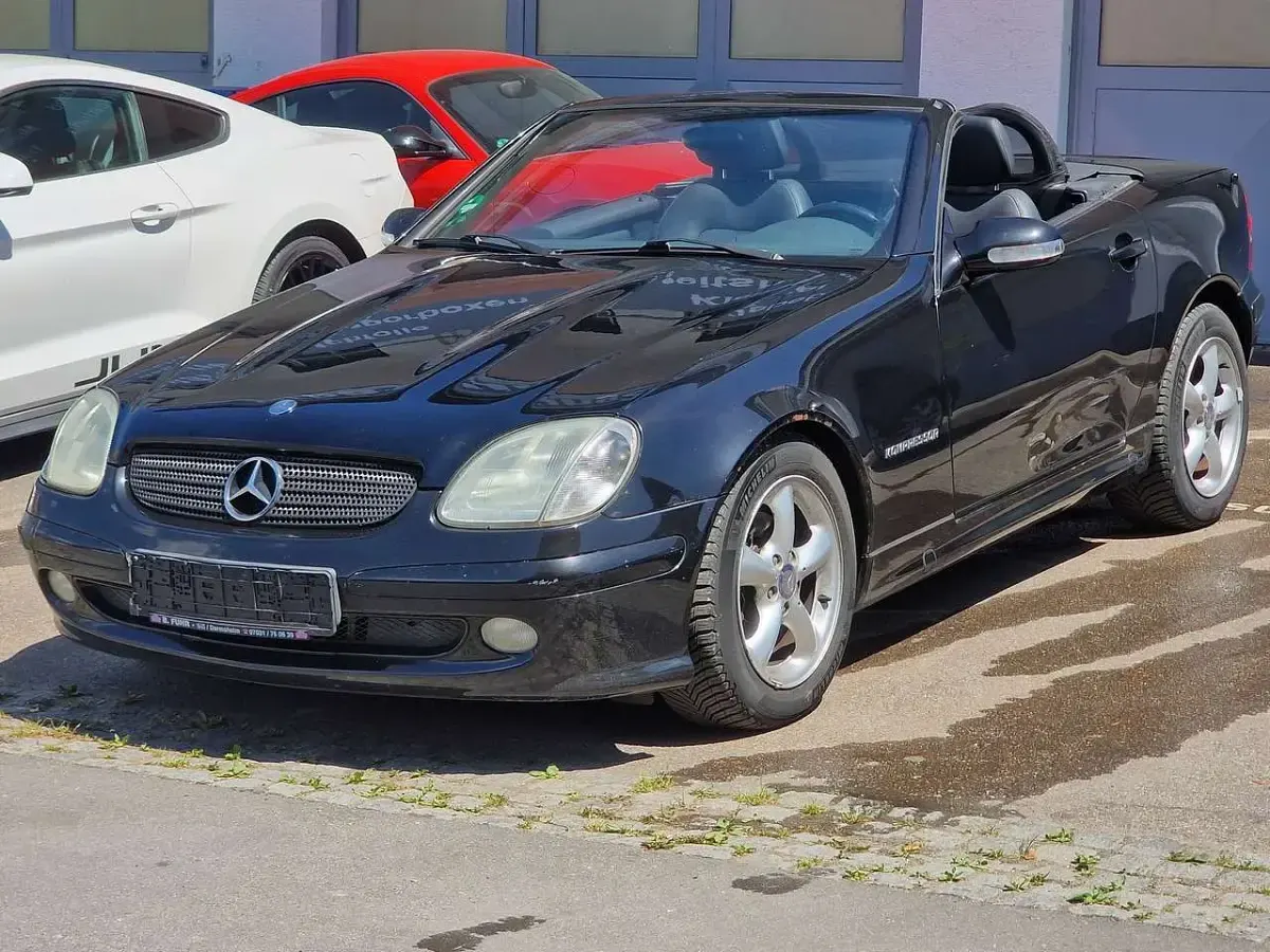 Gebraucht Mercedes SLK200 163 PS (119 kW) 2000 Schwarz Cabrio