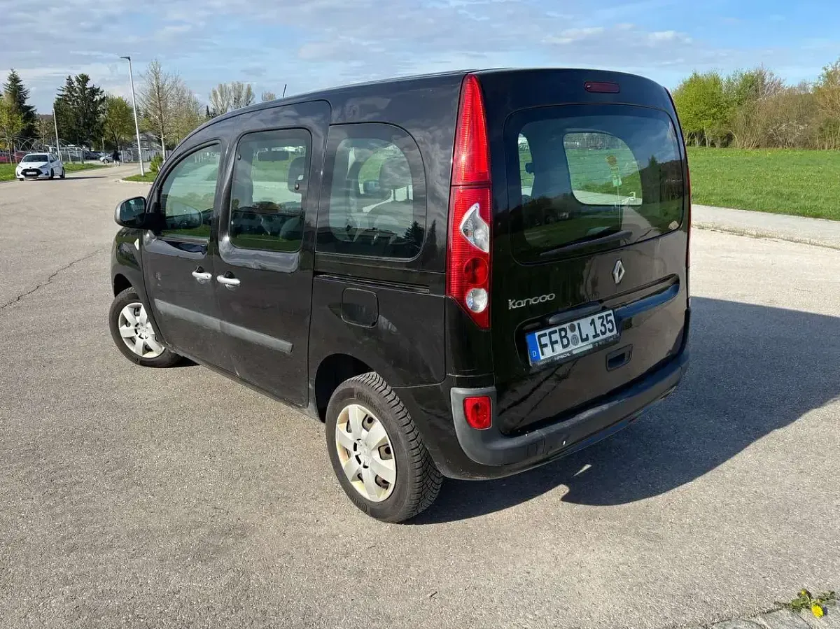Gebraucht Renault Kangoo 106 PS (77 kW) 2013 Schwarz Van / Kleinbus