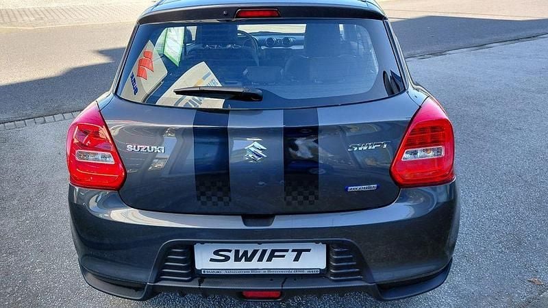 Gebraucht Suzuki Swift Club 83 PS (61 kW) 2023 Grau Kleinwagen