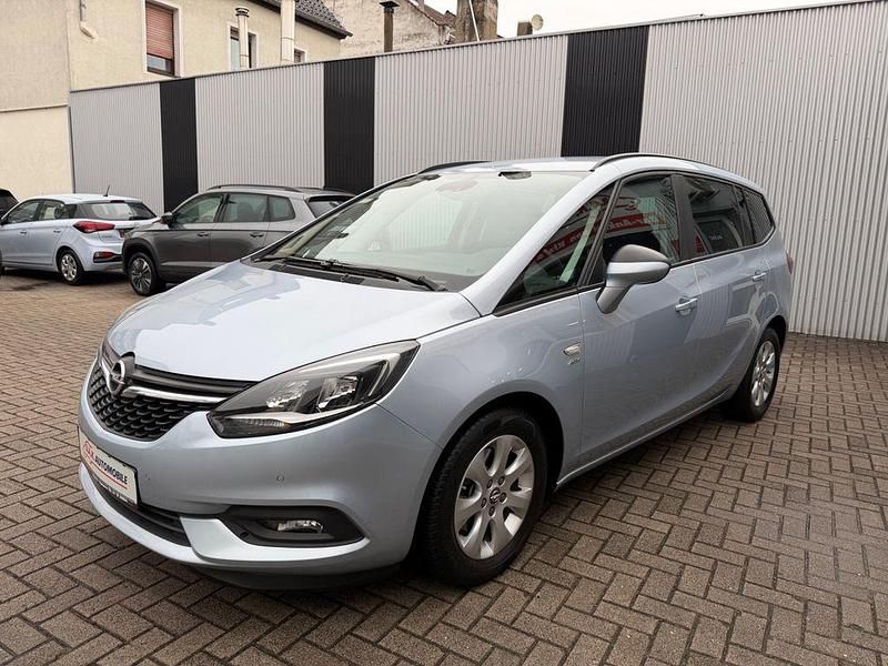 Gebraucht Opel Zafira Active 140 PS (102 kW) 2017 Silber Van / Kleinbus