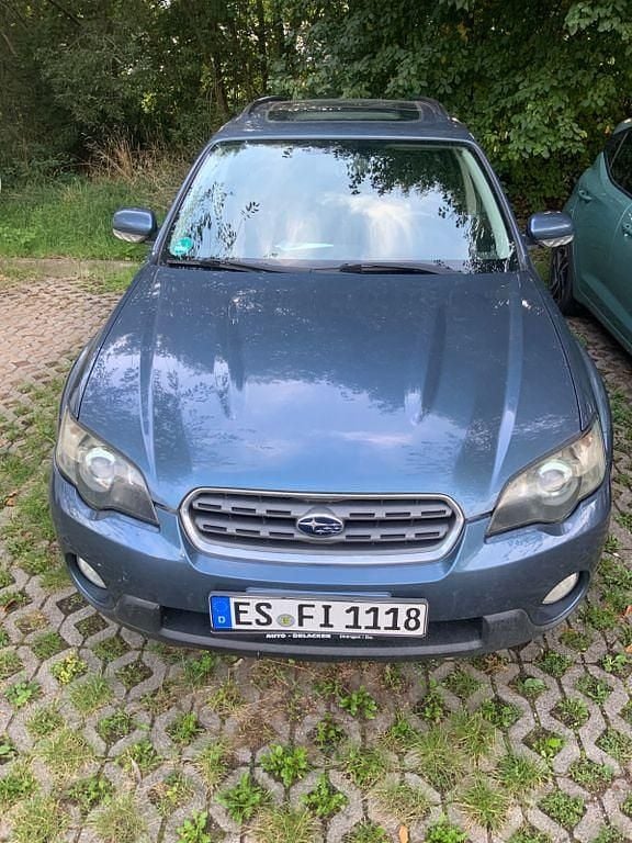 Blau Gebraucht 2004 Subaru Outback SUV | 2.100 € (Guter Preis) - Bild 1/4
