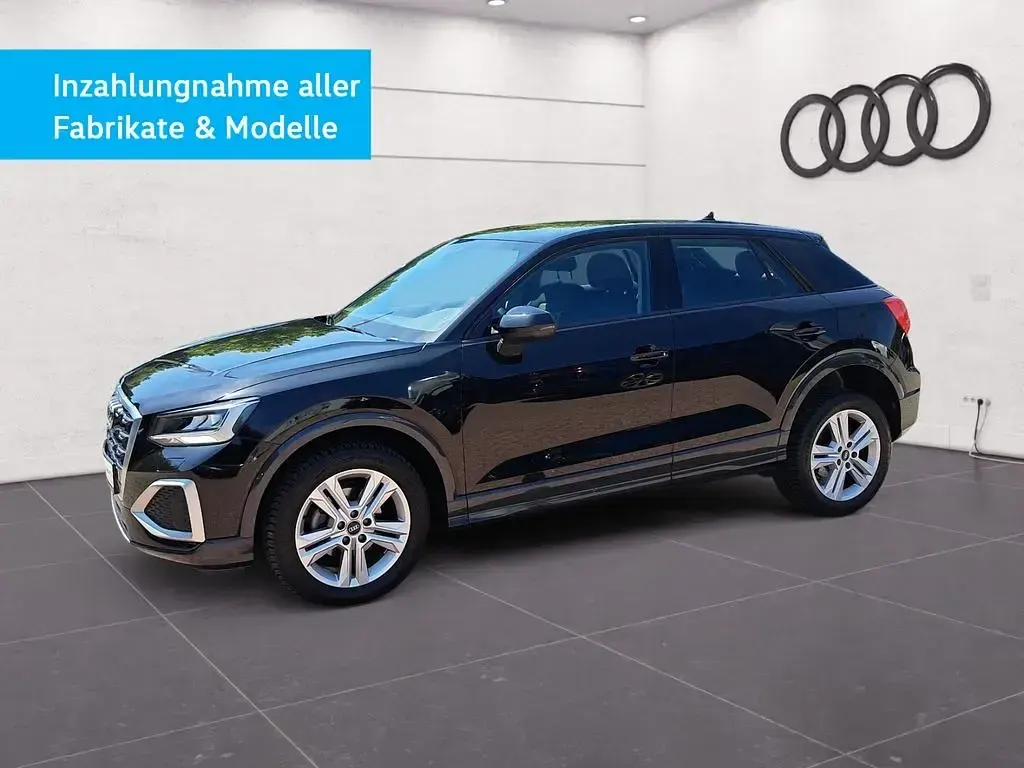 Gebraucht Audi Q2 Advanced Plus 150 PS (110 kW) 2025 Mythosschwarz metallic SUV