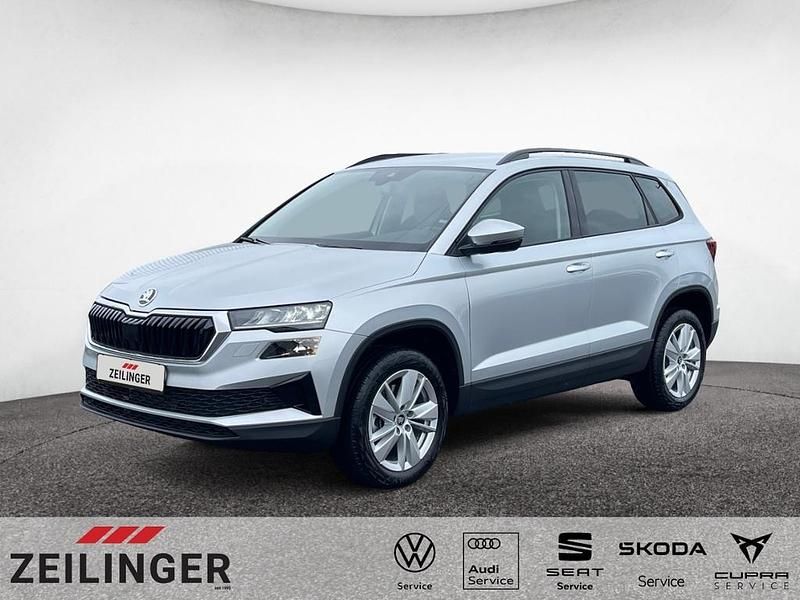 Silber Neu 2025 Skoda Karoq Selection SUV | 29.944 € (Superpreis) - Bild 1/4