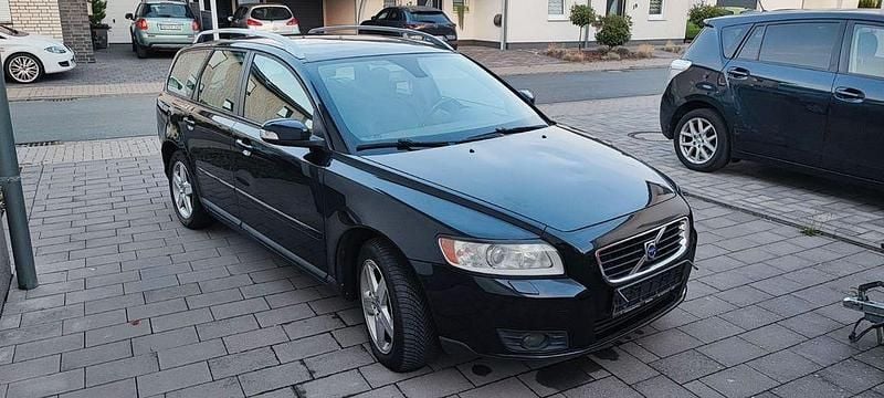 Gebraucht Volvo V50 109 PS (80 kW) 2008 Schwarz Kombi