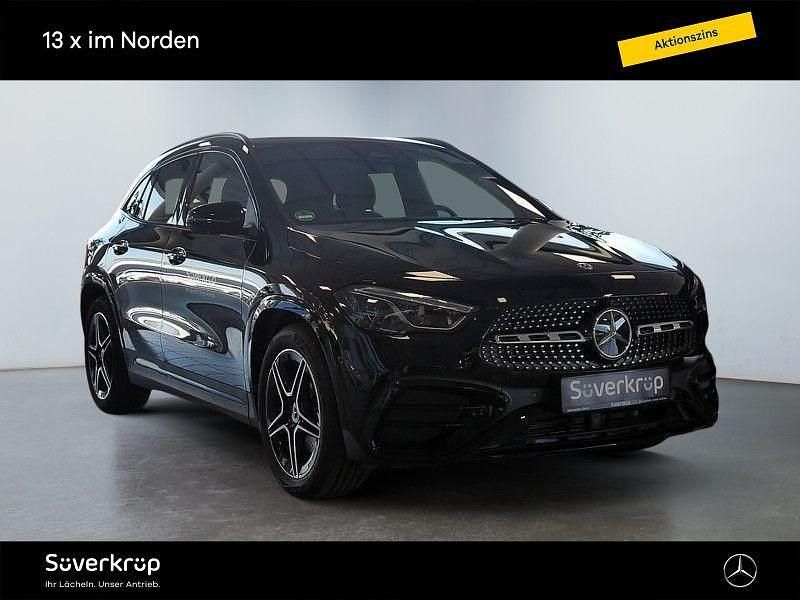 Gebraucht Mercedes GLA200 AMG 150 PS (110 kW) 2026 Schwarz SUV