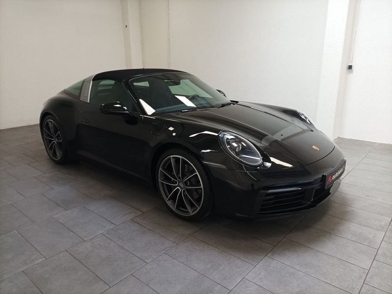 Schwarz Gebraucht 2022 Porsche 911 Carrera Cabriolet Cabrio | 142.970 € (Teuer) - Bild 1/4