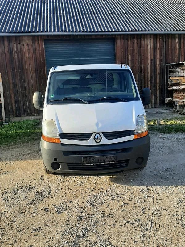 Weiß Gebraucht 2008 Renault Master Van | 1.750 € (Guter Preis) - Bild 1/4