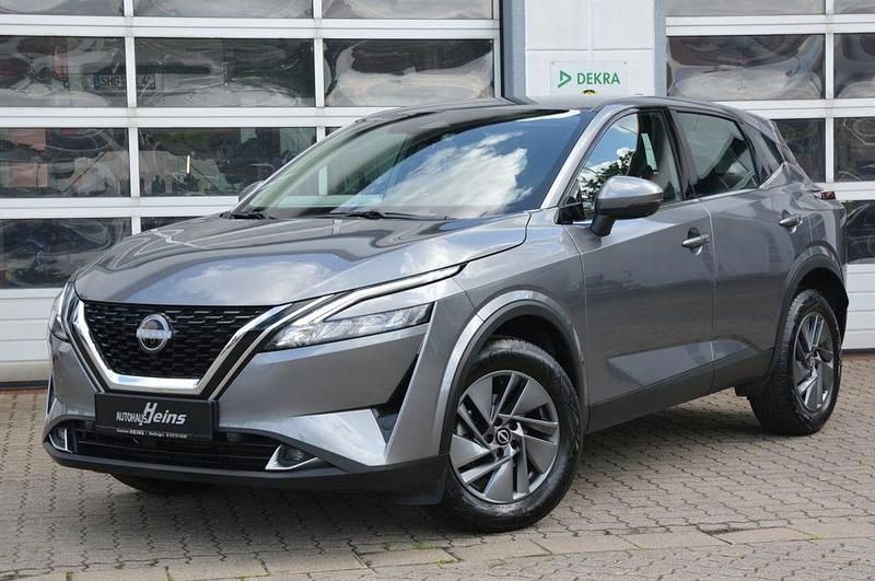 Grau Gebraucht 2024 Nissan Qashqai 360º SUV | 23.950 € (Superpreis) - Bild 1/4