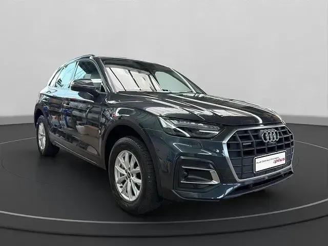Käytetty Audi Q5 Performance 299 HP (219 kW) 2023 Harmaa Katumaasturi