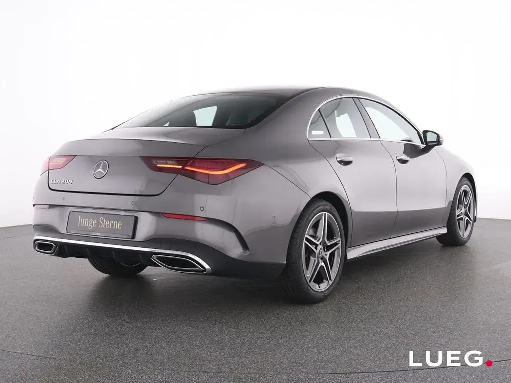 Gebraucht Mercedes CLA200 AMG 163 PS (119 kW) 2025 Grau Limousine