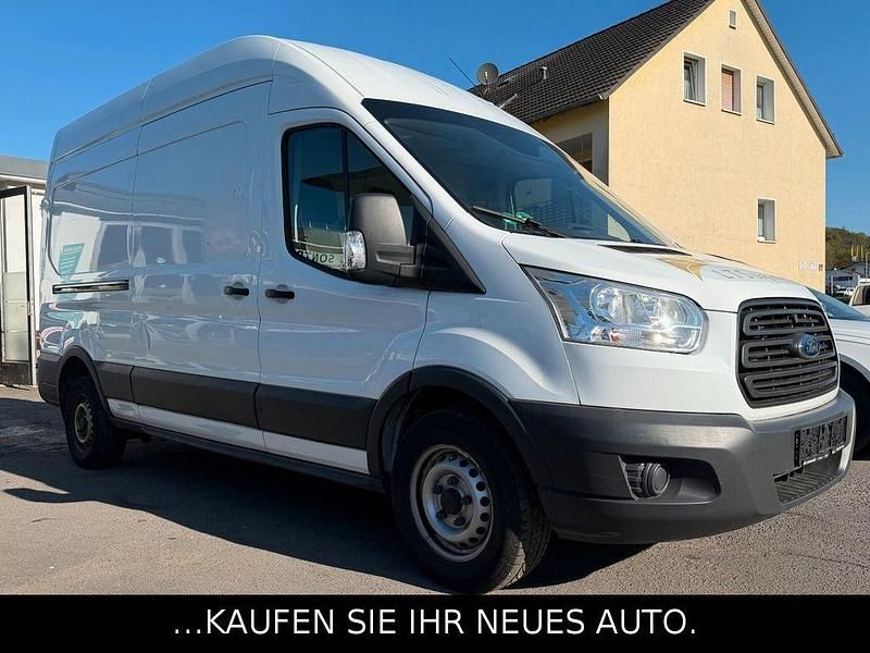 Second-hand Ford Transit 155 CP (114 kW) 2016 Alb Monovolum