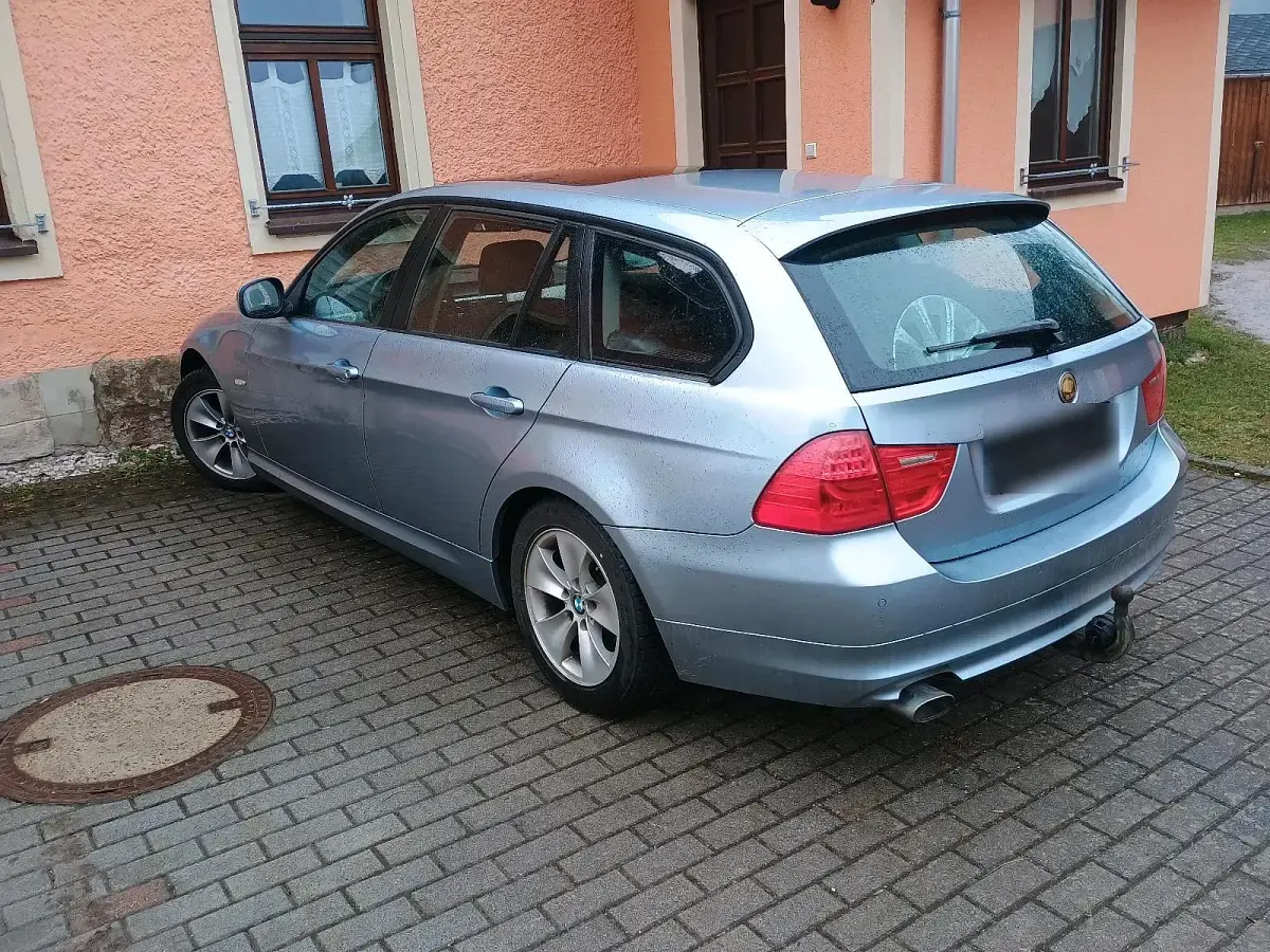 Second-hand BMW 320 177 CP (130 kW) 2009 Break