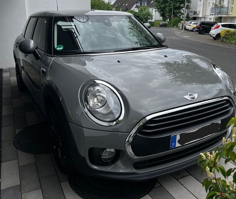 Grau Gebraucht 2017 Mini One Clubman Kombi | 11.999 € (Fairer Preis) - Bild 1/4