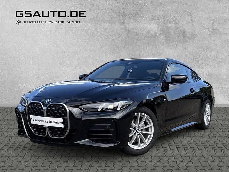 Black sapphire metallic (schwarz) Gebraucht 2024 BMW 420 M Sport Coupé | 42.840 € (Fairer Preis) - Bild 1/3