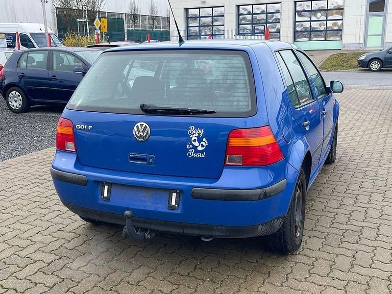 Gebraucht VW Golf III Trendline 75 PS (55 kW) 1998 Blau Limousine