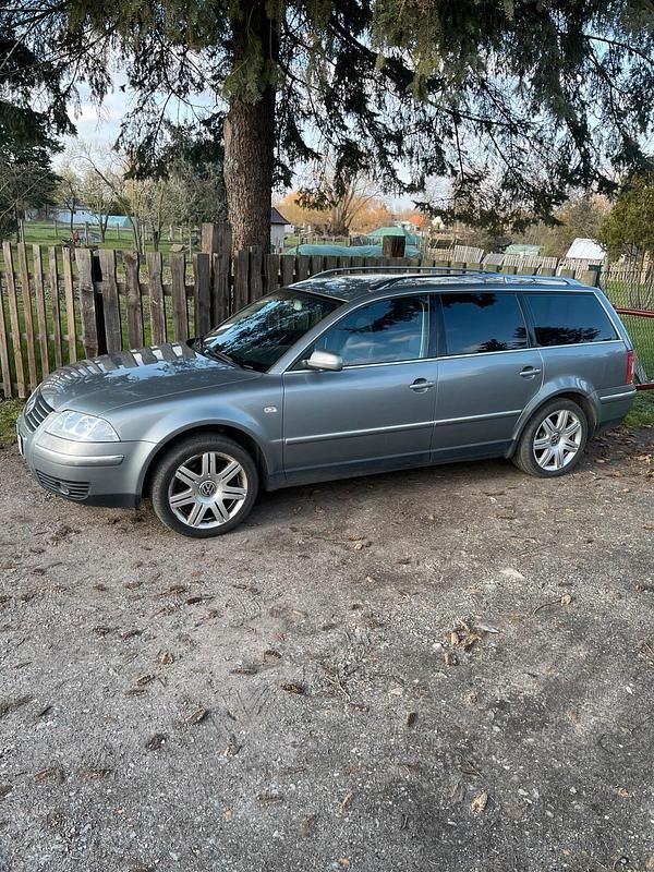 Gebraucht VW Passat Highline 193 PS (141 kW) 2002 Silber Kombi