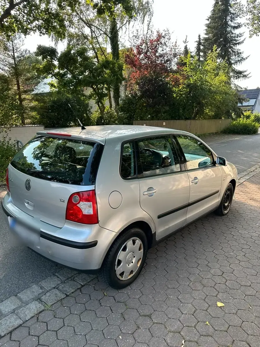 Gebraucht VW Polo 64 PS (47 kW) 2001 Silber Kleinwagen