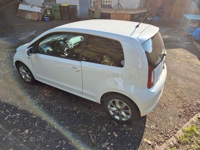 Gebraucht Skoda Citigo Clever 60 PS (44 kW) 2018 Weiß Kleinwagen