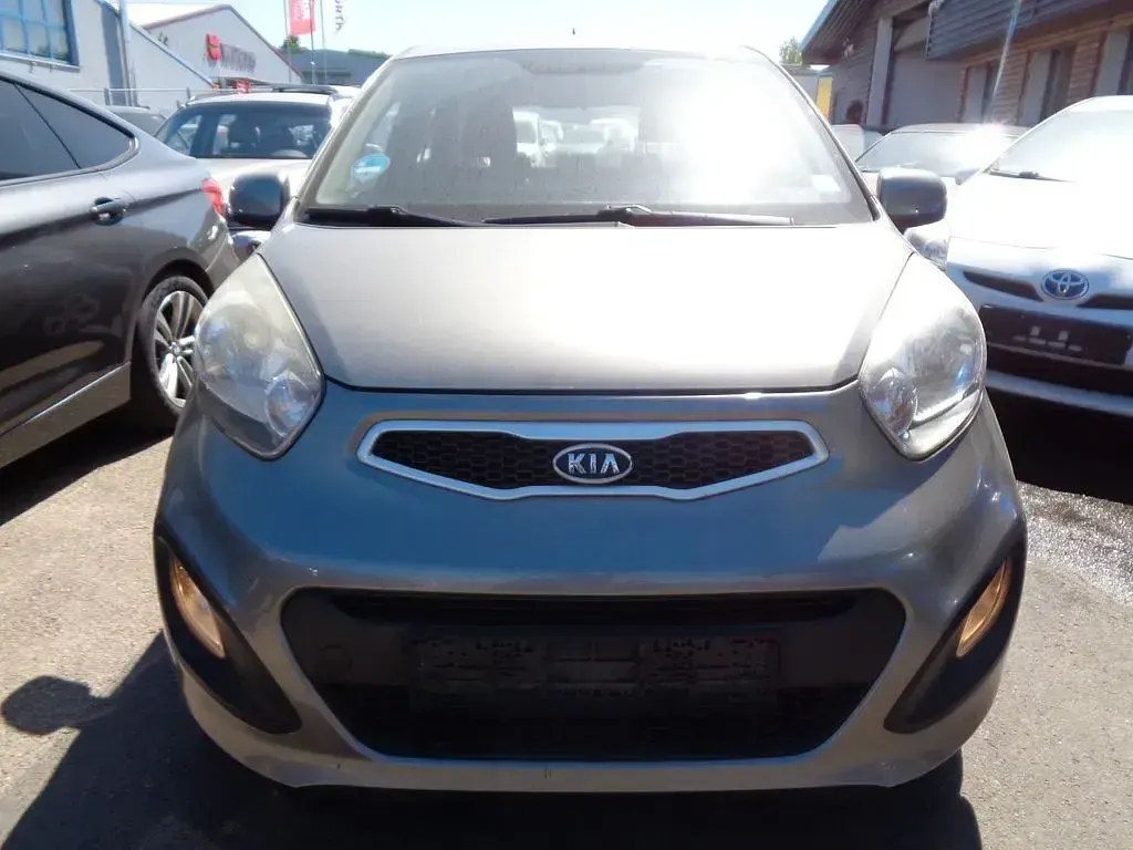 Używany Kia Picanto Edition 7 69 KM (50 kW) 2011 Srebrny Hatchback