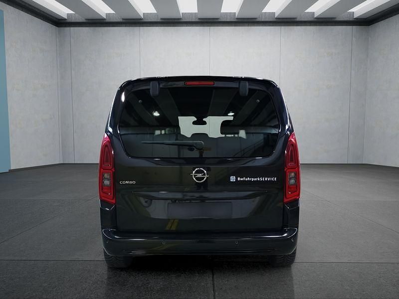 Schwarz Gebraucht 2022 Opel Combo Van / Kleinbus | 22.599 € (Teuer) - Bild 1/4