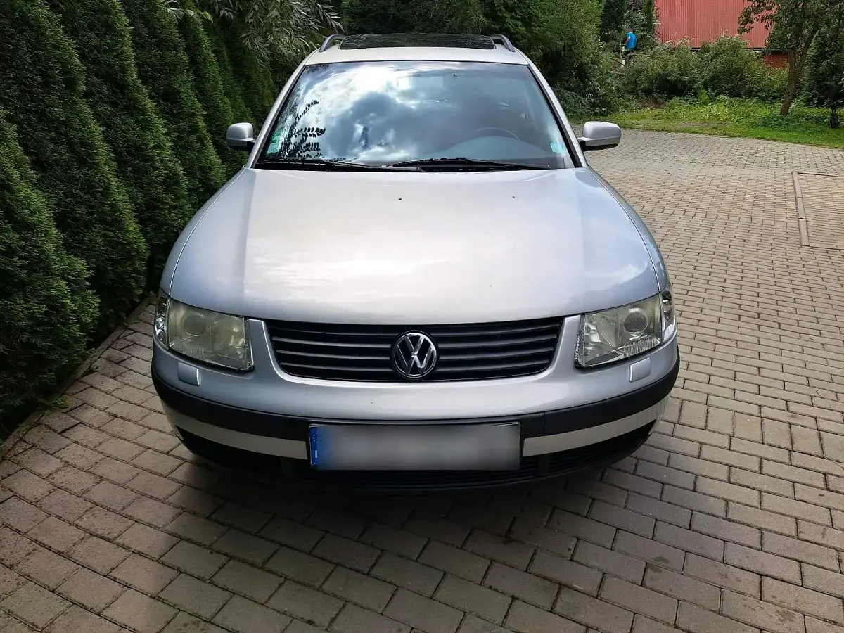 Gebraucht VW Passat 125 PS (91 kW) 1998 Grau Kombi