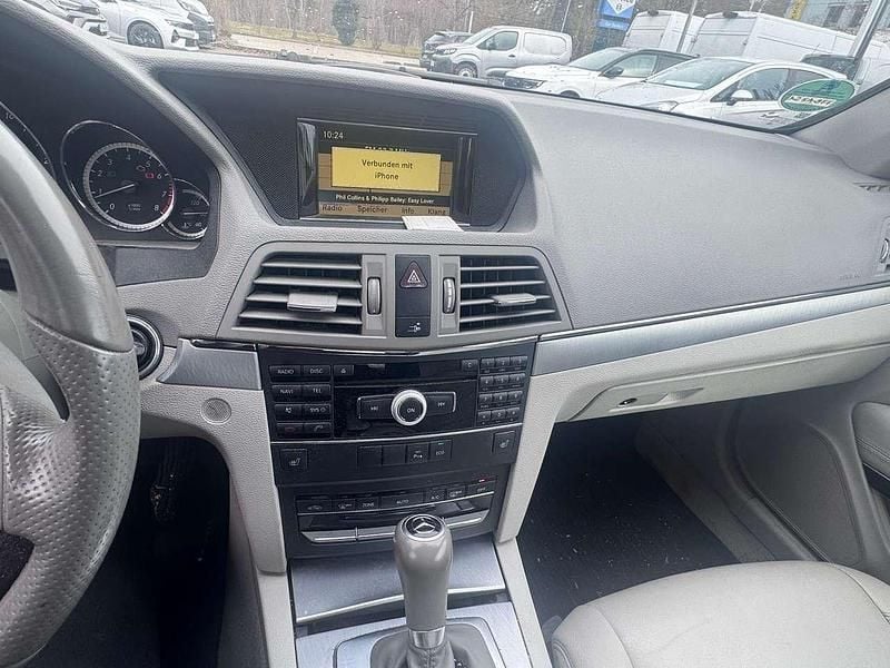 Gebraucht Mercedes E200 Elegance 184 PS (135 kW) 2012 Coupé