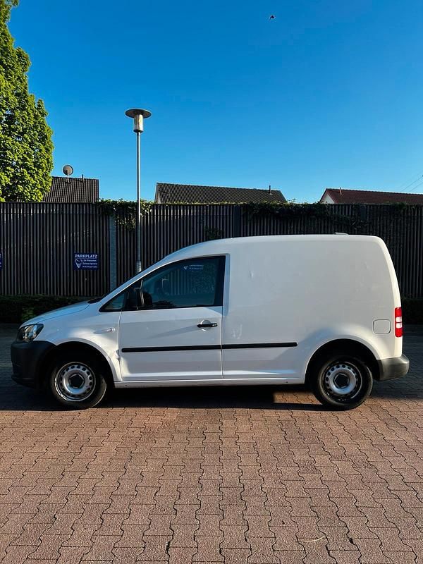 Gebraucht VW Caddy 102 PS (75 kW) 2012 Weiß Van / Kleinbus