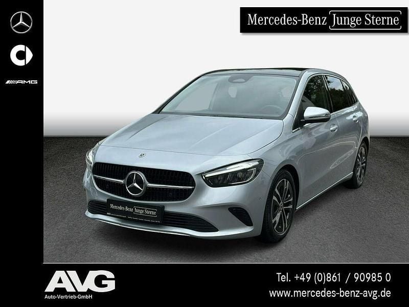 Silber Gebraucht 2024 Mercedes B200 Progressive Van / Kleinbus | 30.990 € (Guter Preis) - Bild 1/4