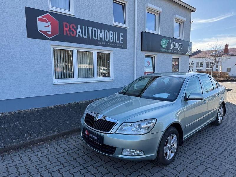 Gebraucht Skoda Octavia Impuls Edition 105 PS (77 kW) 2010 Grün Limousine