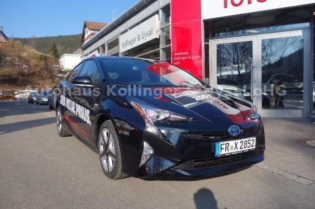 Gebraucht Toyota Prius Comfort 122 PS (89 kW) 2016 Schwarz metallic Kleinwagen