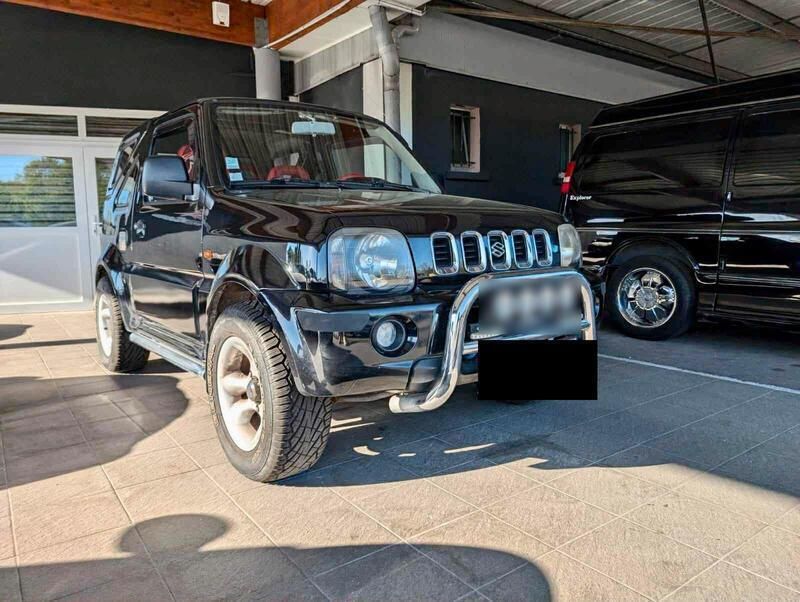 Schwarz Gebraucht 2001 Suzuki Jimny SUV | 3.950 € (Superpreis) - Bild 1/4