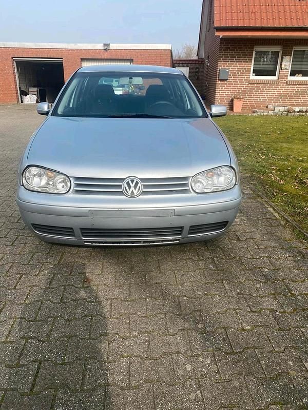 Gebraucht VW Golf IV 75 PS (55 kW) 2002 Limousine
