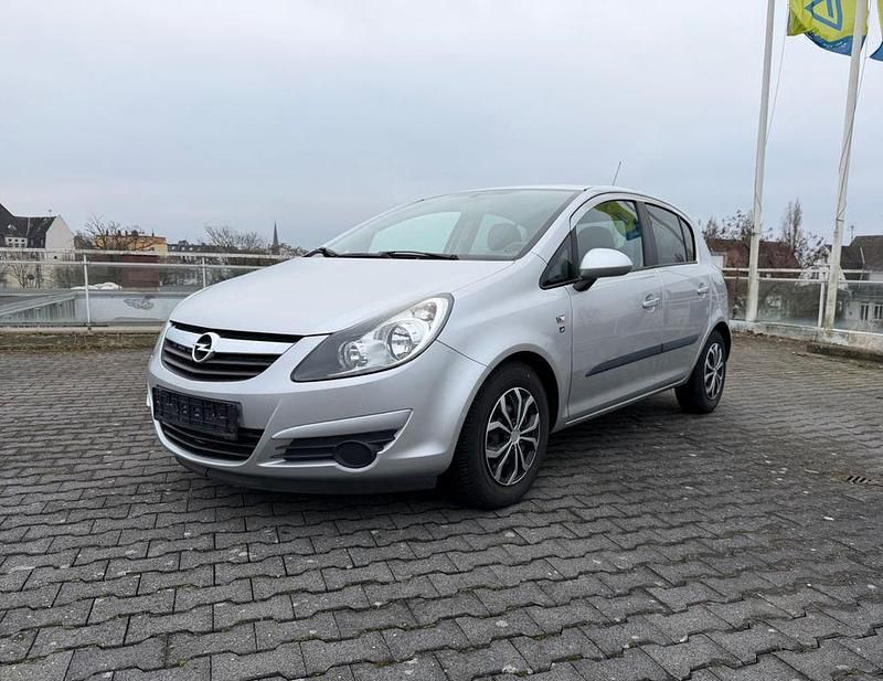 Gebraucht Opel Corsa Edition 101 PS (74 kW) 2010 Silber Kleinwagen