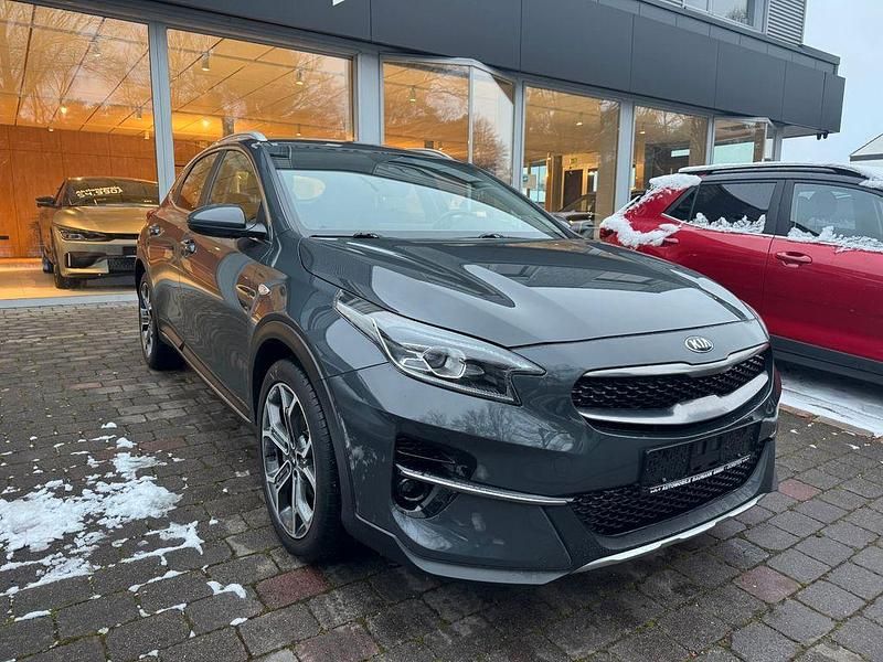 Gebraucht Kia XCeed Vision 168 PS (123 kW) 2021 Grau SUV