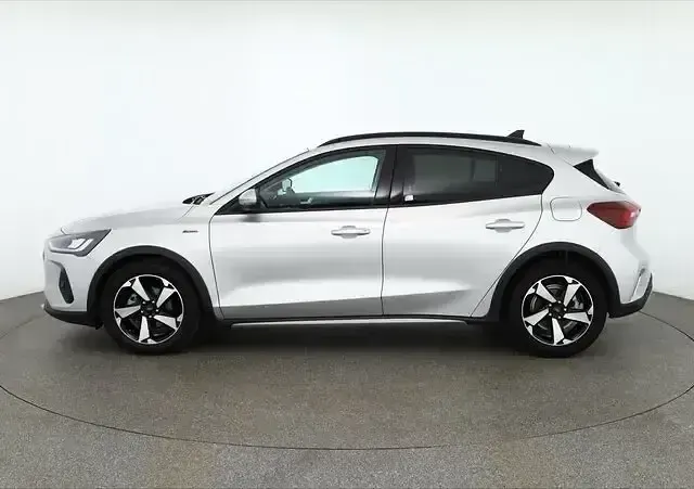 Gebraucht Ford Focus Active 125 PS (91 kW) 2023 Silber Limousine