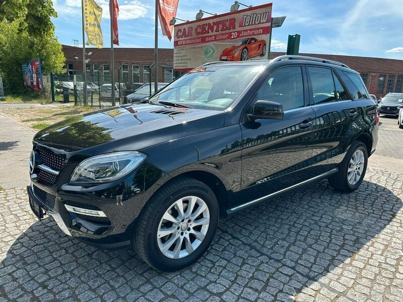 Schwarz Gebraucht 2014 Mercedes ML350 SUV | 23.950 € (Fairer Preis) - Bild 1/4