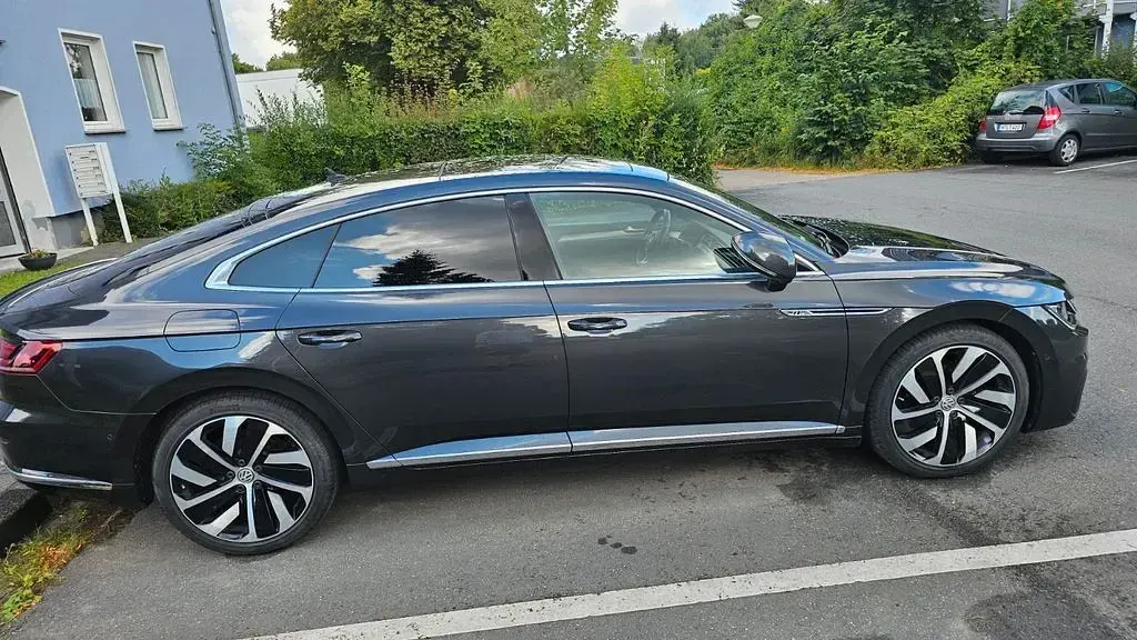 Gebraucht VW Arteon R-line 190 PS (139 kW) 2018 Kleinwagen